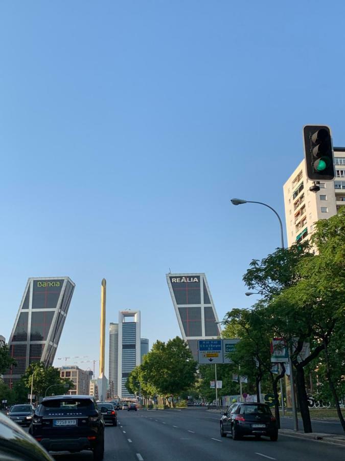 Precioso Cerca Tetuan - Apartamento Plaza Castilla Мадрид Екстер'єр фото